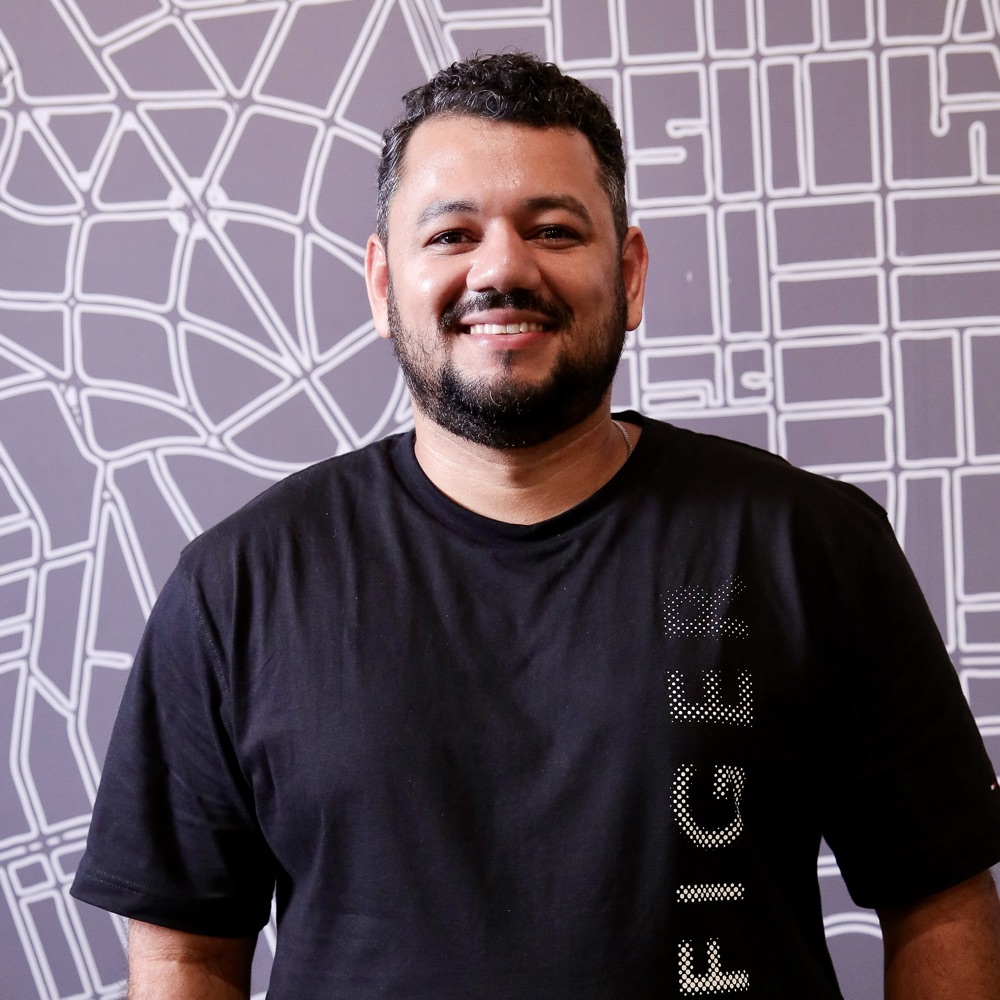 Tiago Pedro — retrato casual